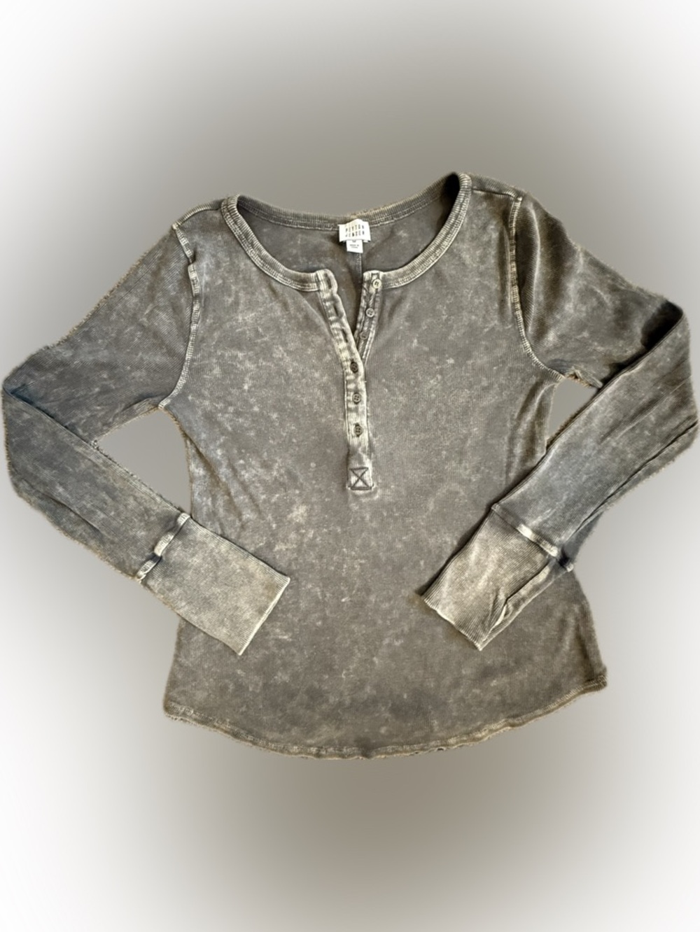 Washed Gray Long-Sleeve Henley Top